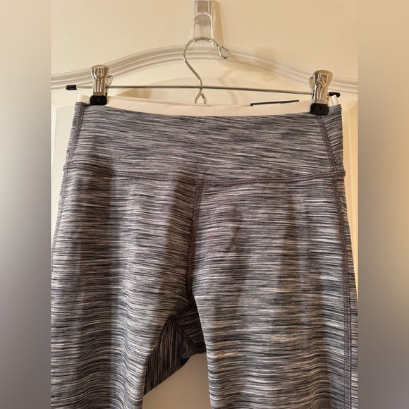 NWT Tek Gear Leggings Gray Patterned Size Small - Picture 2 of 6